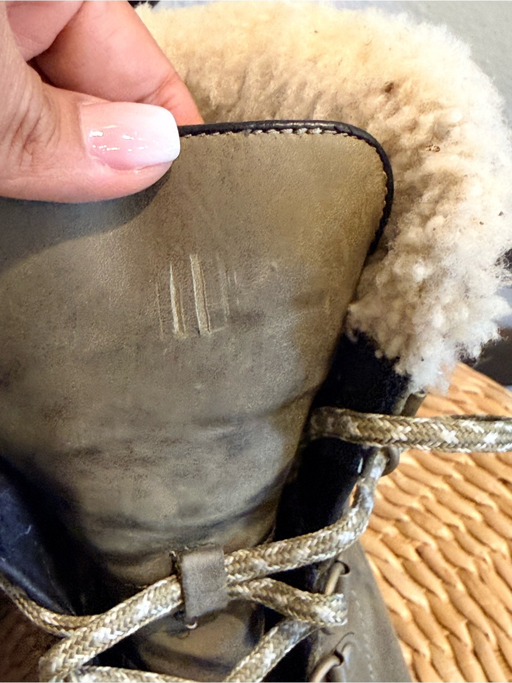 Sorel Olive Green Shearling-Lined Lace-Up Ankle Boots - Picture 2 of 9